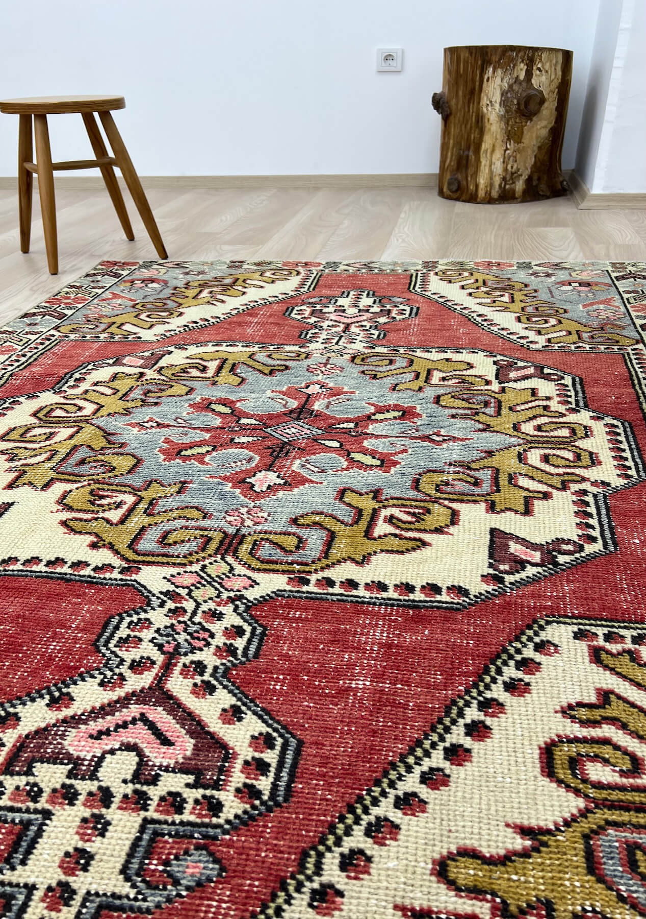 Addisyn - Vintage Anatolian Rug - kudenrugs