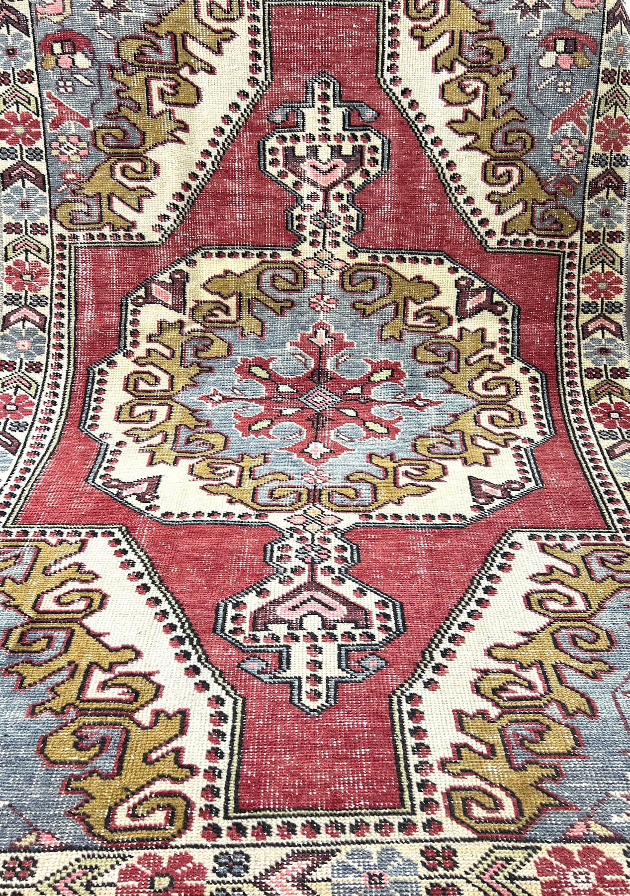 Addisyn - Vintage Anatolian Rug - kudenrugs