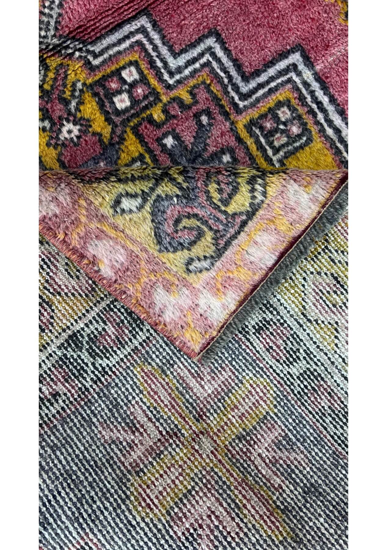 Adelisa - Vintage Anatolian Rug - kudenrugs