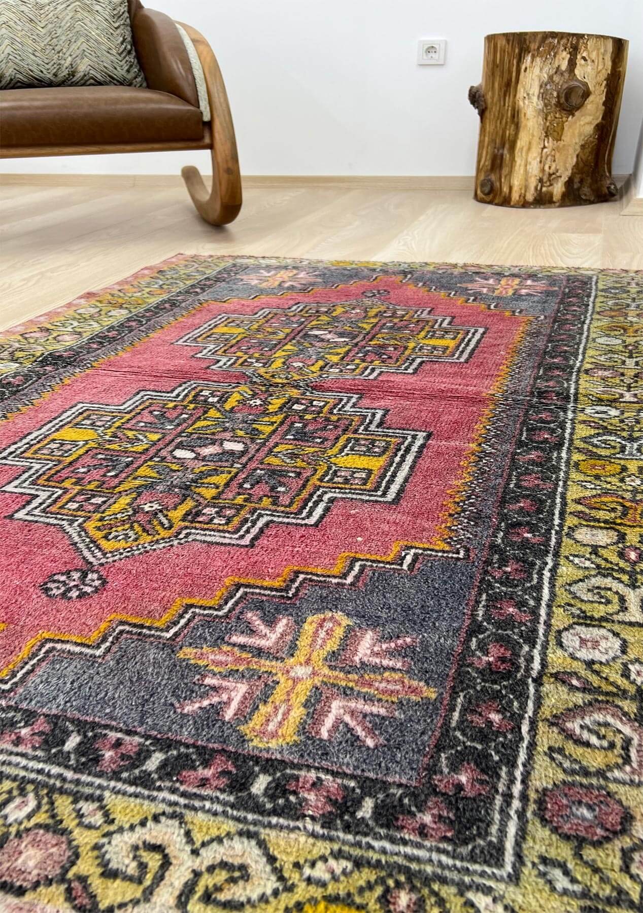 Adelisa - Vintage Anatolian Rug - kudenrugs