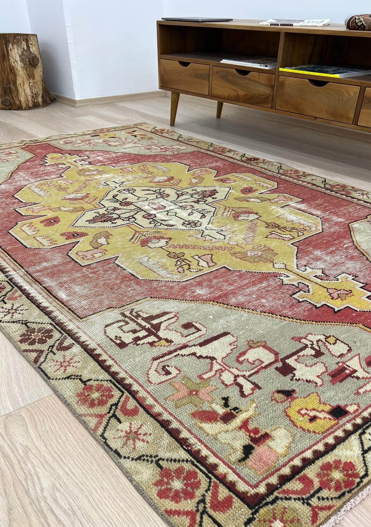 Aerie - Vintage Anatolian Rug - kudenrugs