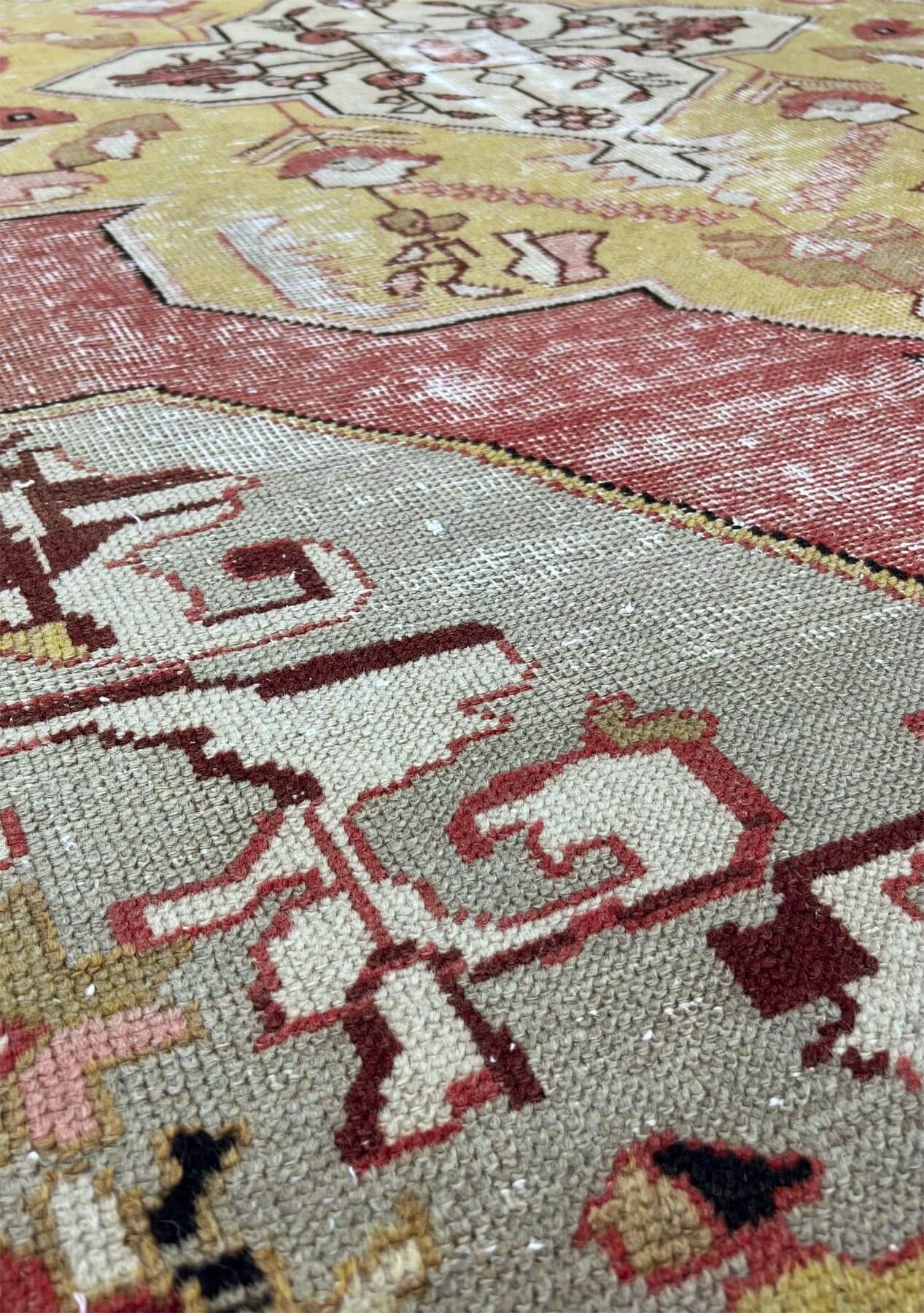 Aerie - Vintage Anatolian Rug - kudenrugs