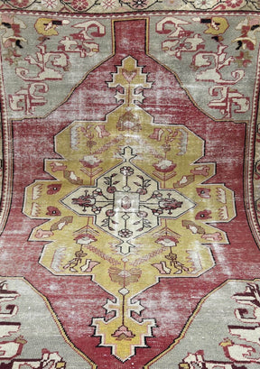 Aerie - Vintage Anatolian Rug - kudenrugs