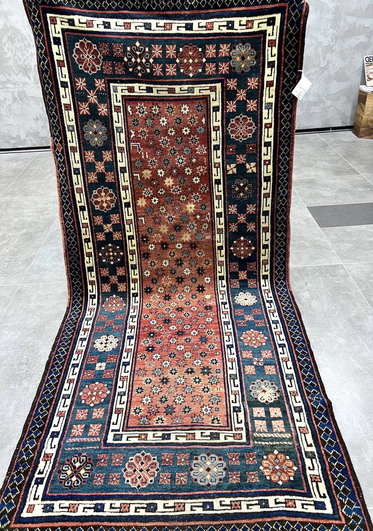 Ainsley - Vintage Persian Rug - kudenrugs