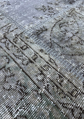 Alaina - Vintage Gray Patchwork Rug Runner - kudenrugs