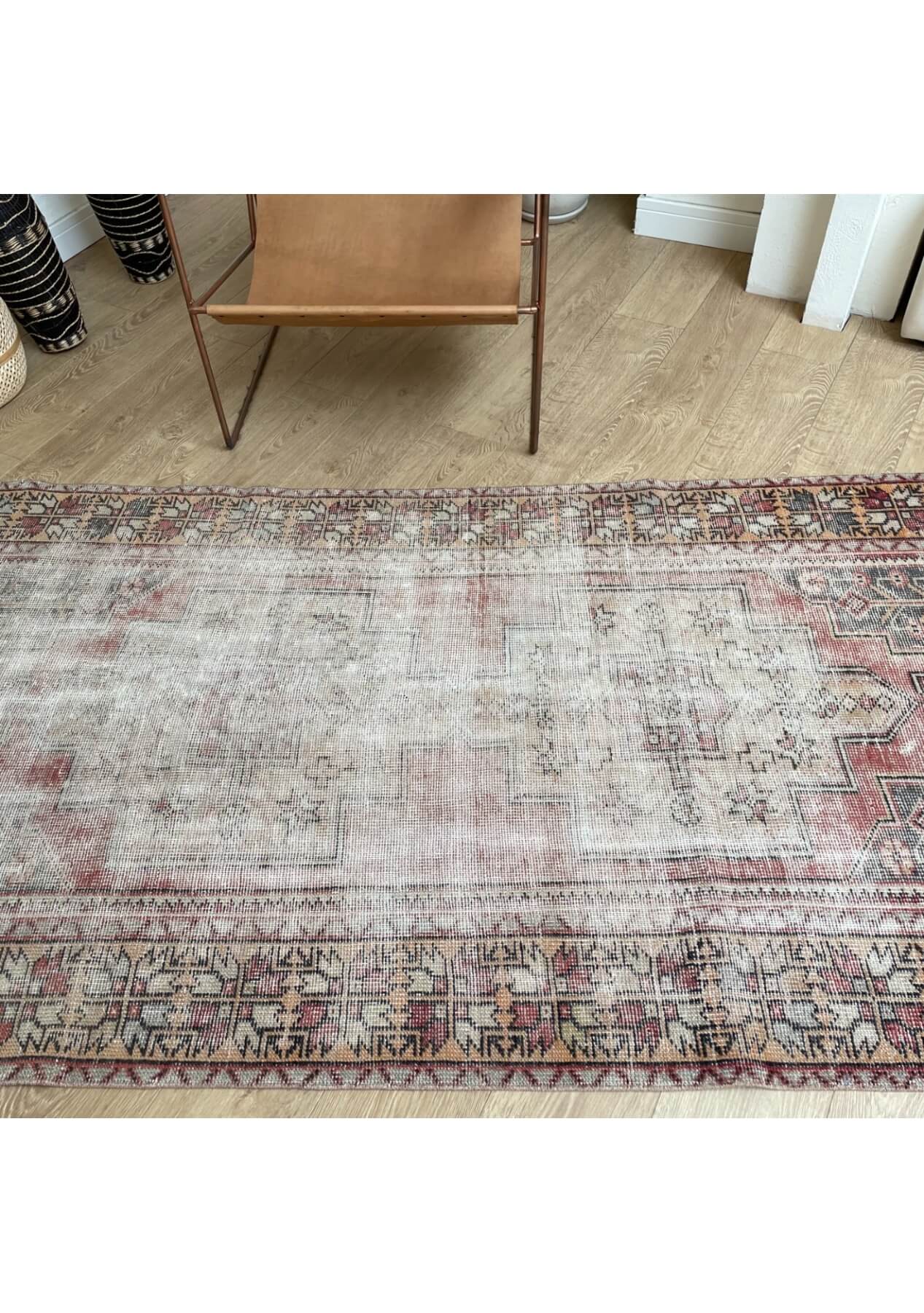 Zlata - Vintage Anatolian Rug Runner - kudenrugs