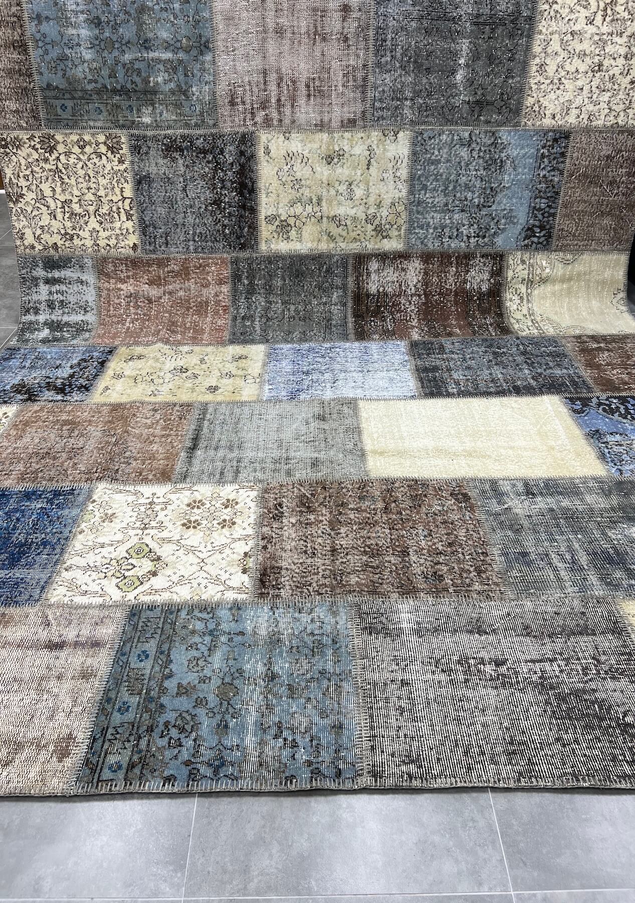 Anya - Vintage Multi Color Patchwork Rug - kudenrugs