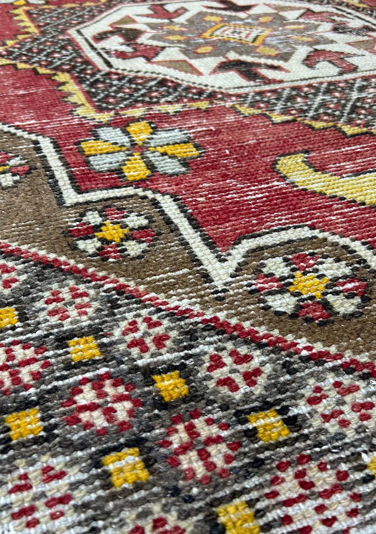 Arielle - Vintage Anatolian Rug - kudenrugs