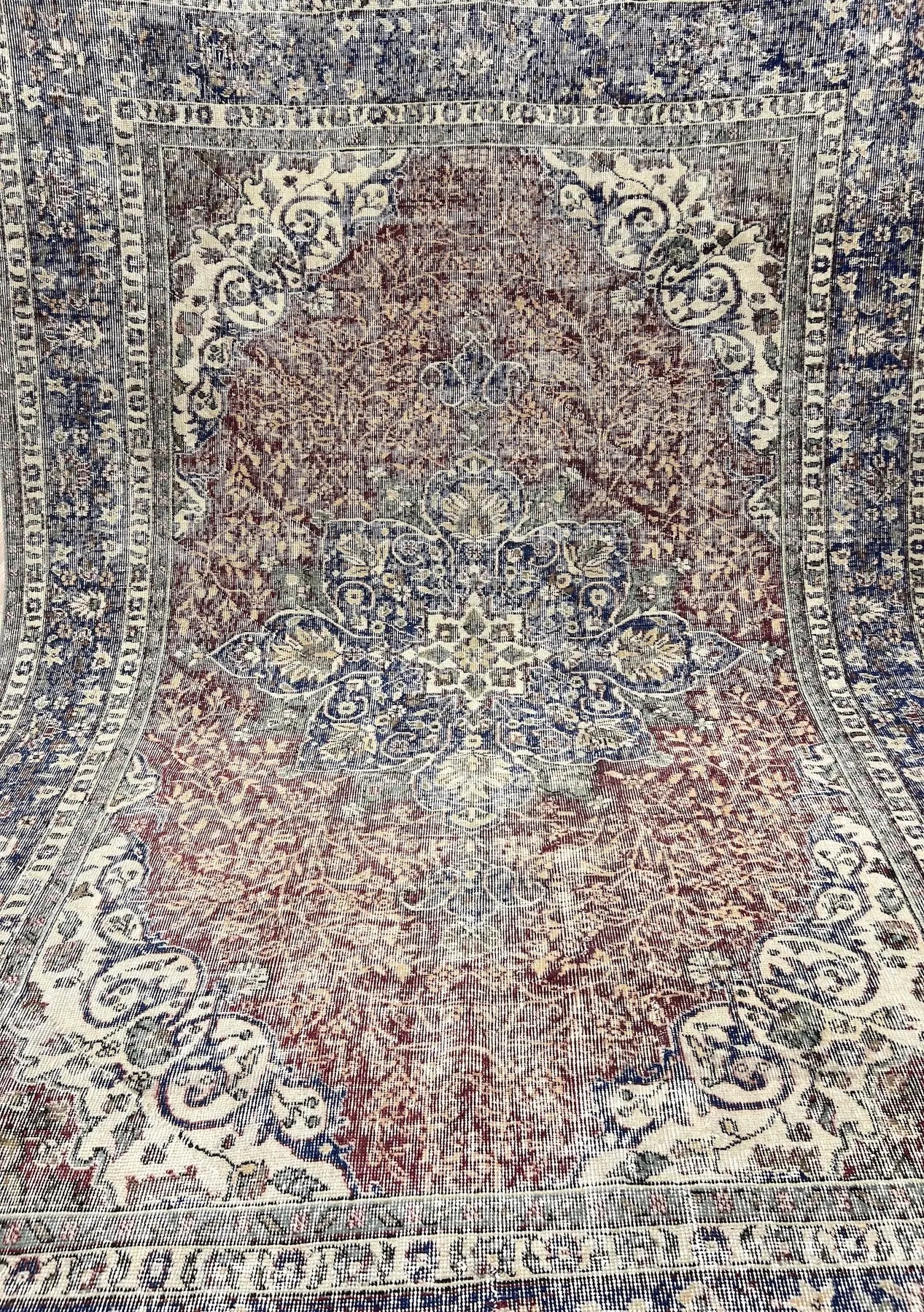Ariya - Vintage Red Antique Washed Rug - kudenrugs