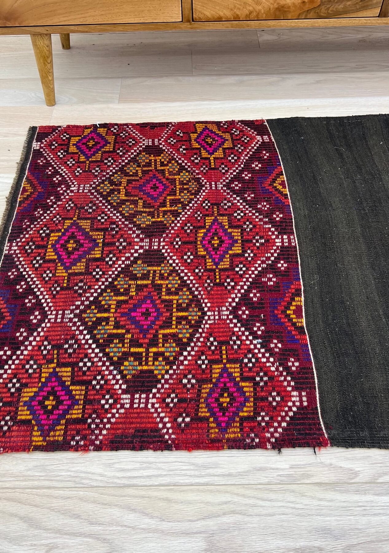 Ashanti - Red Turkish Kilim Rug - kudenrugs