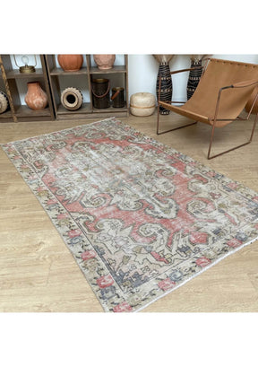 Ashtyn - Vintage Anatolian Rug - kudenrugs