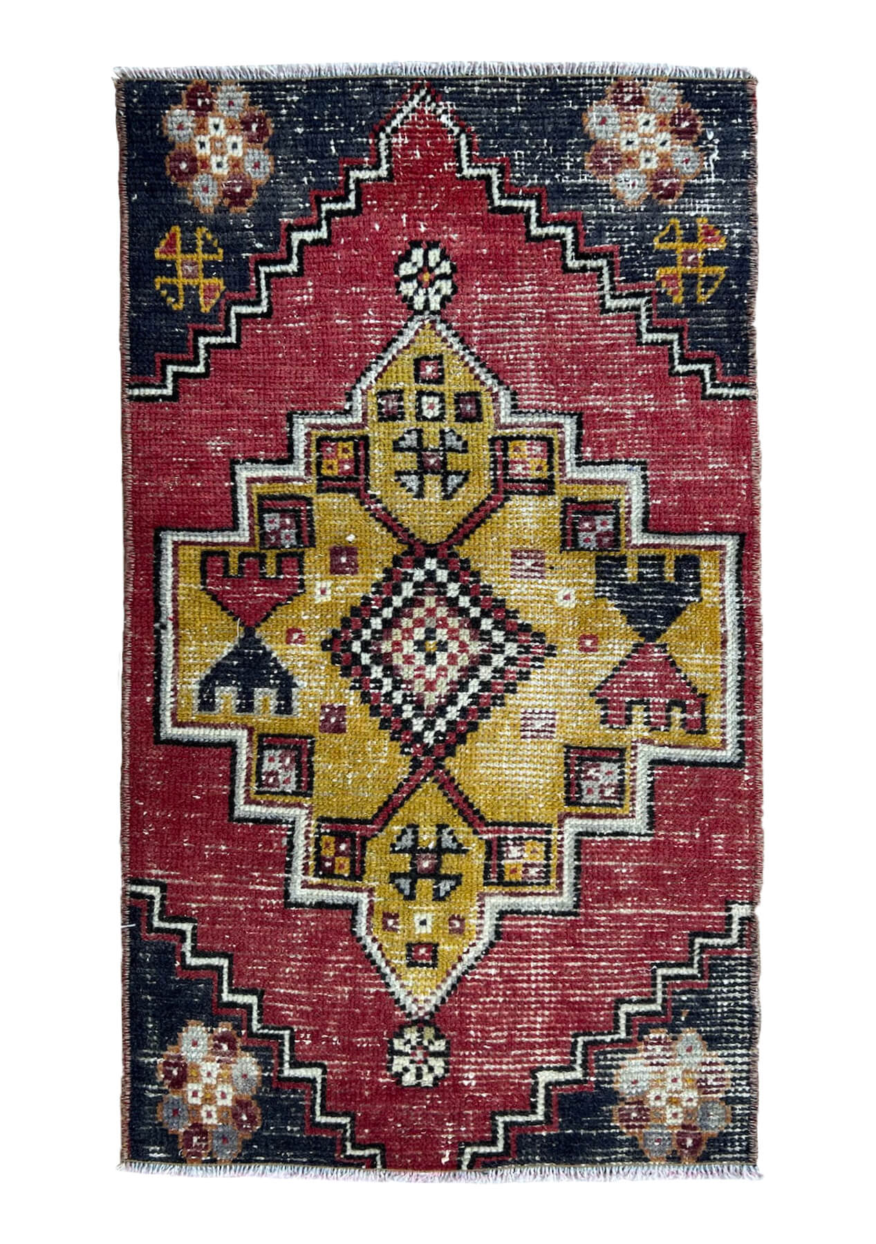 Averie - Vintage Mini Red Area Rug - kudenrugs