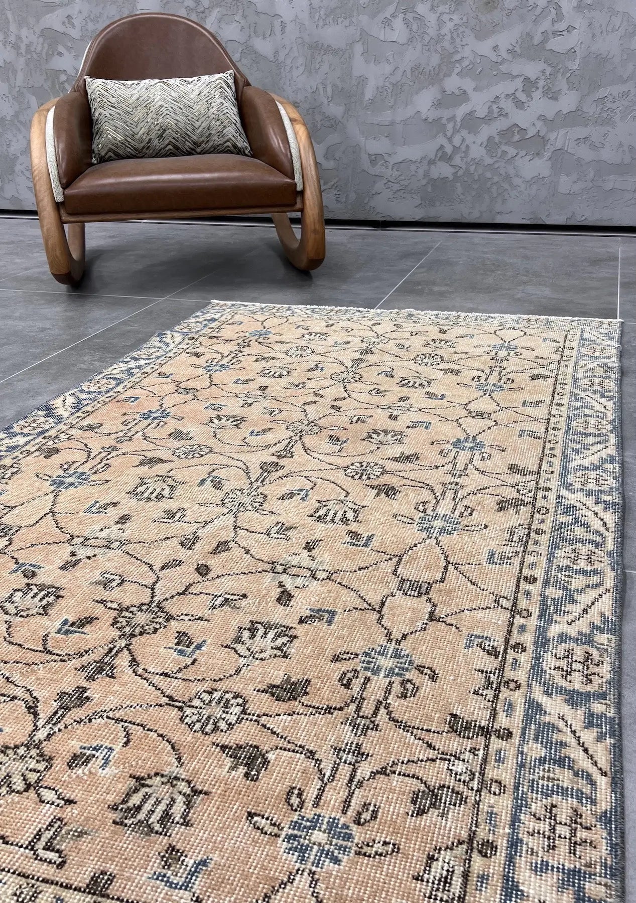 Avianna - Vintage Orange Antique Washed Rug - kudenrugs