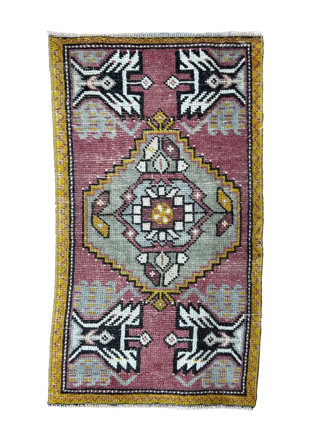 Aziza - Vintage Mini Pink Area Rug - kudenrugs