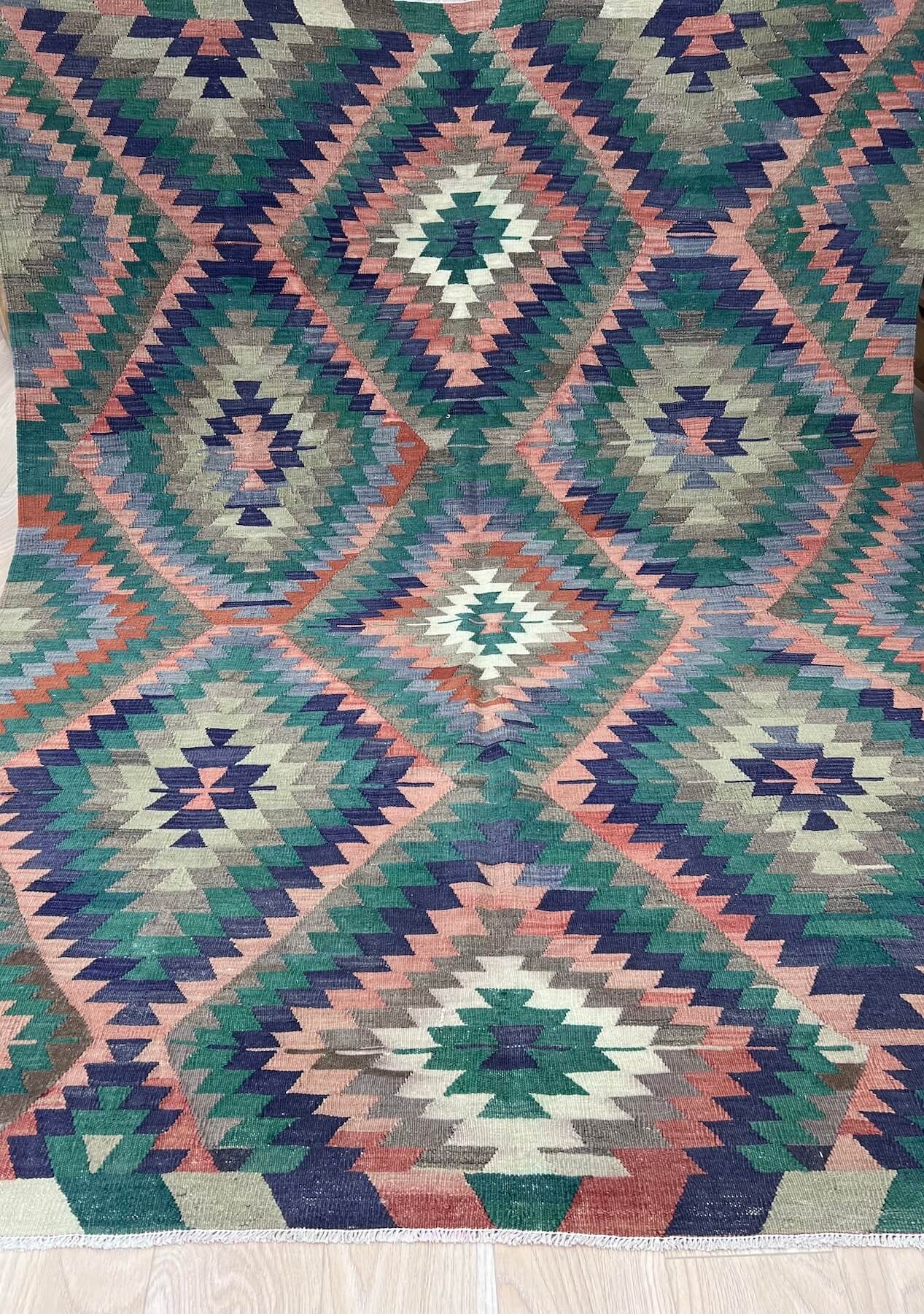Bailee - Multi Color Turkish Kilim Rug - kudenrugs