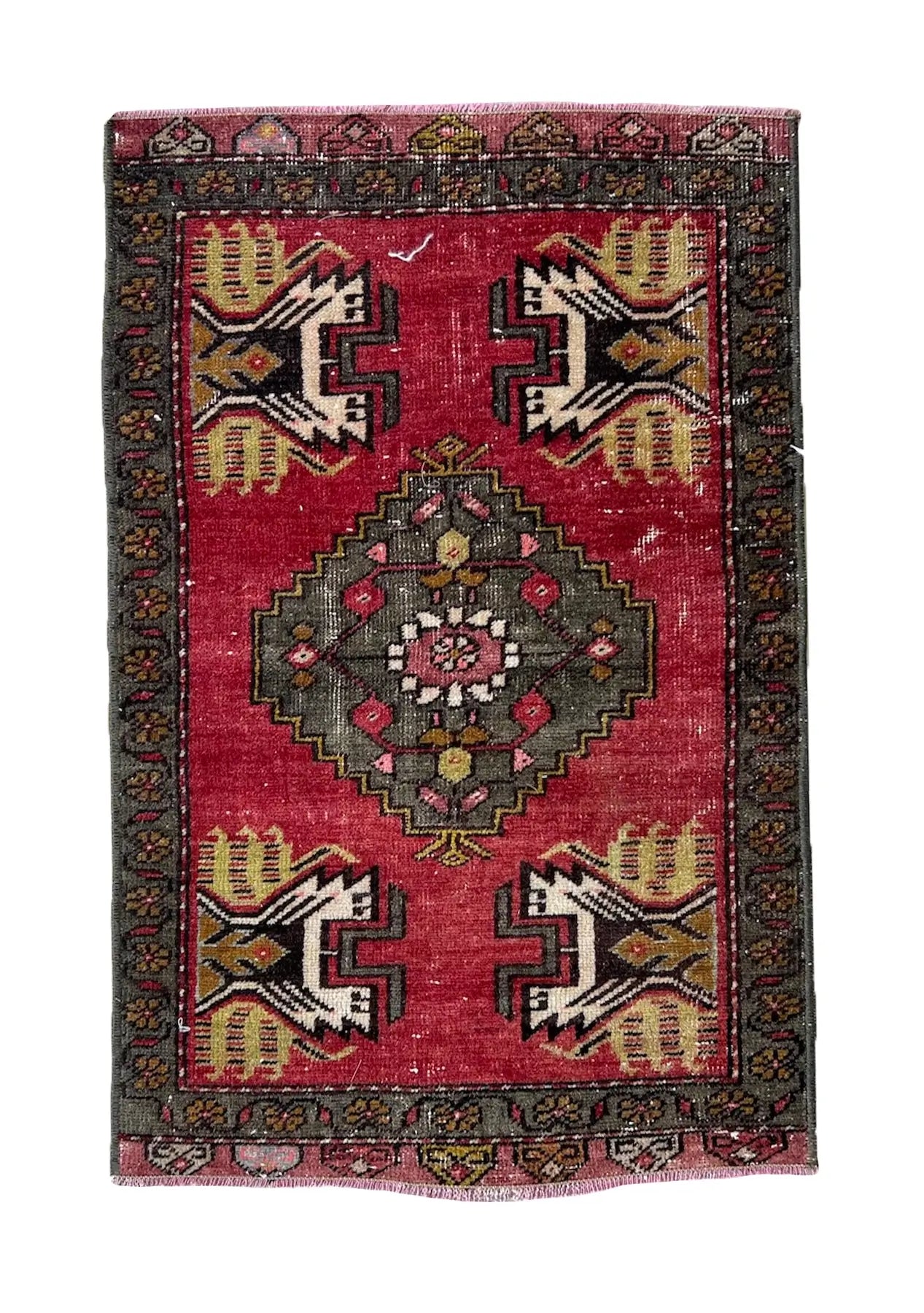 Benita - Vintage Mini Red Area Rug - kudenrugs