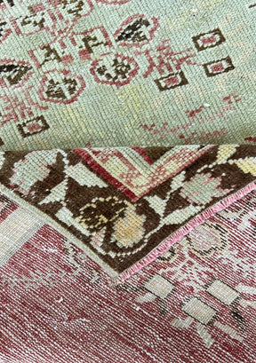 Betty - Vintage Anatolian Rug - kudenrugs