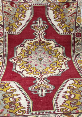 Cayenne - Vintage Anatolian Rug - kudenrugs