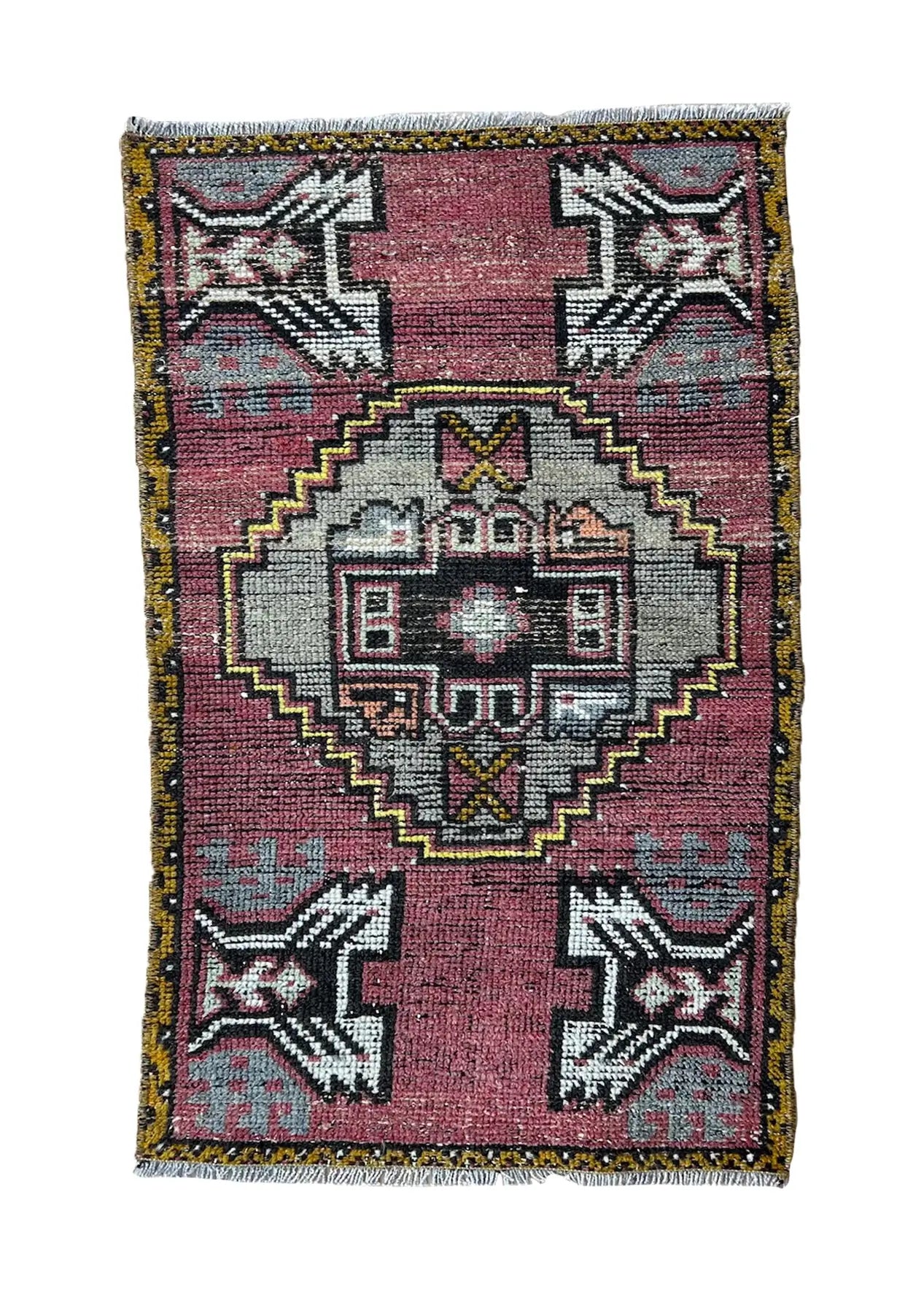 Charlottie - Vintage Mini Pink Area Rug - kudenrugs