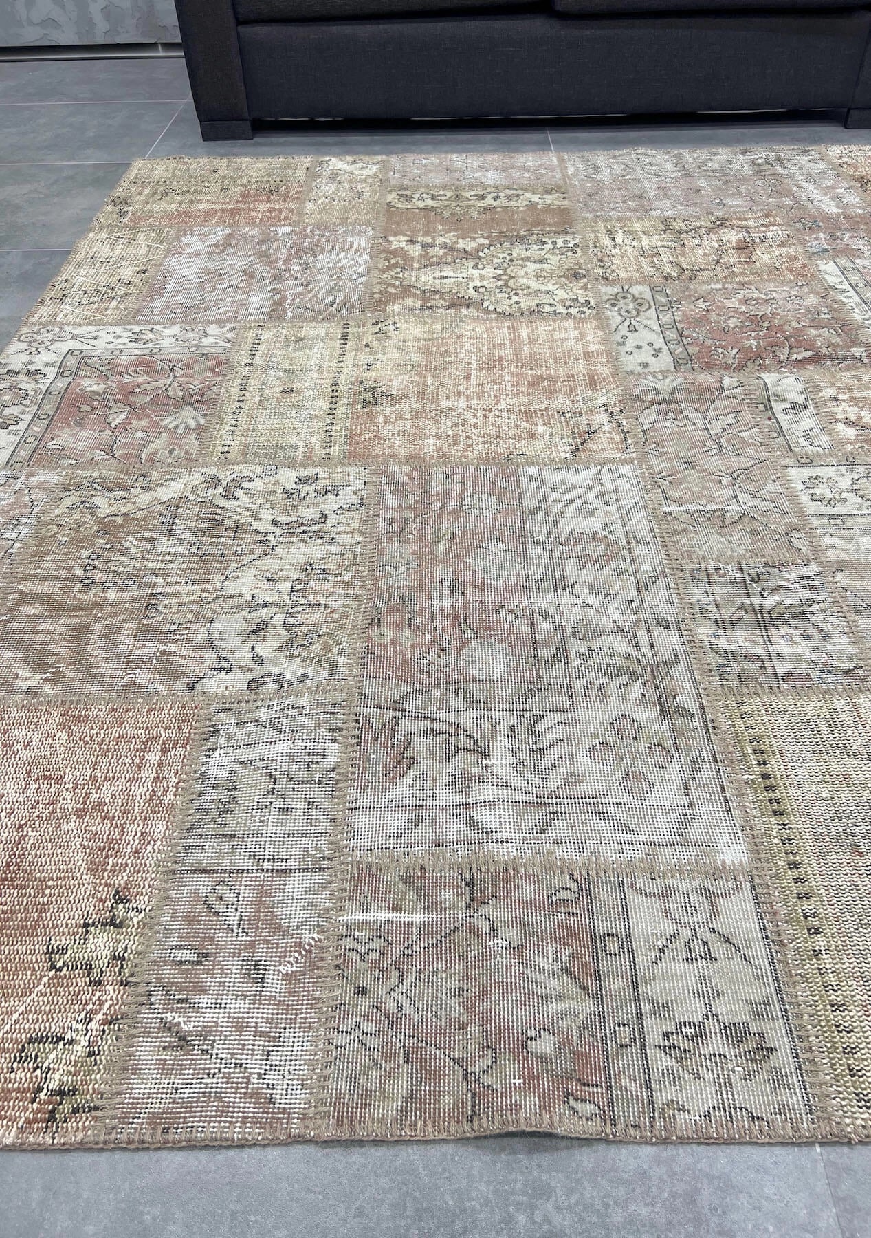 Dayris - Vintage Turkish Patchwork Rug - kudenrugs