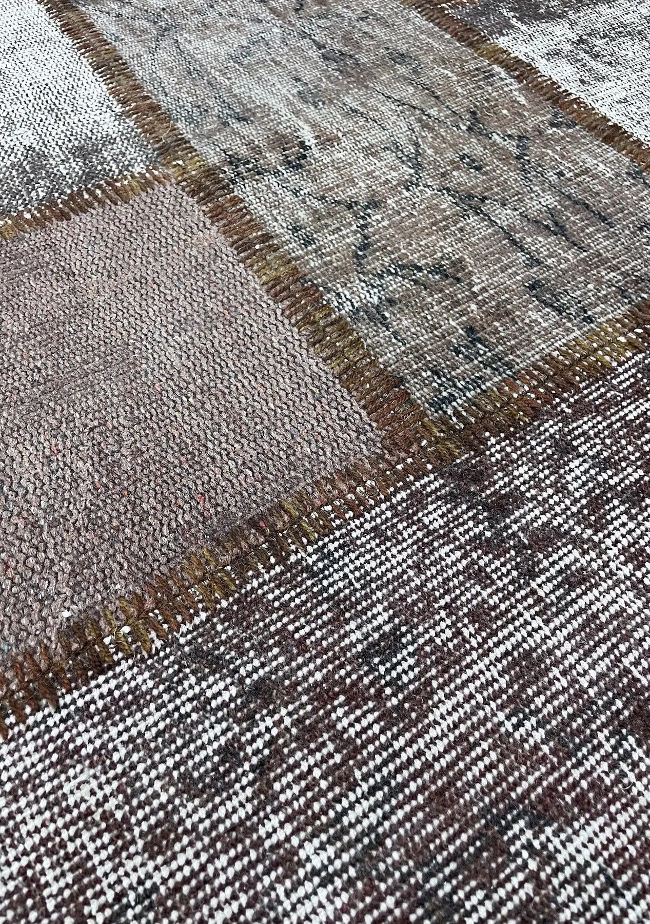 Dessislava - Vintage Brown Patchwork Rug Runner - kudenrugs