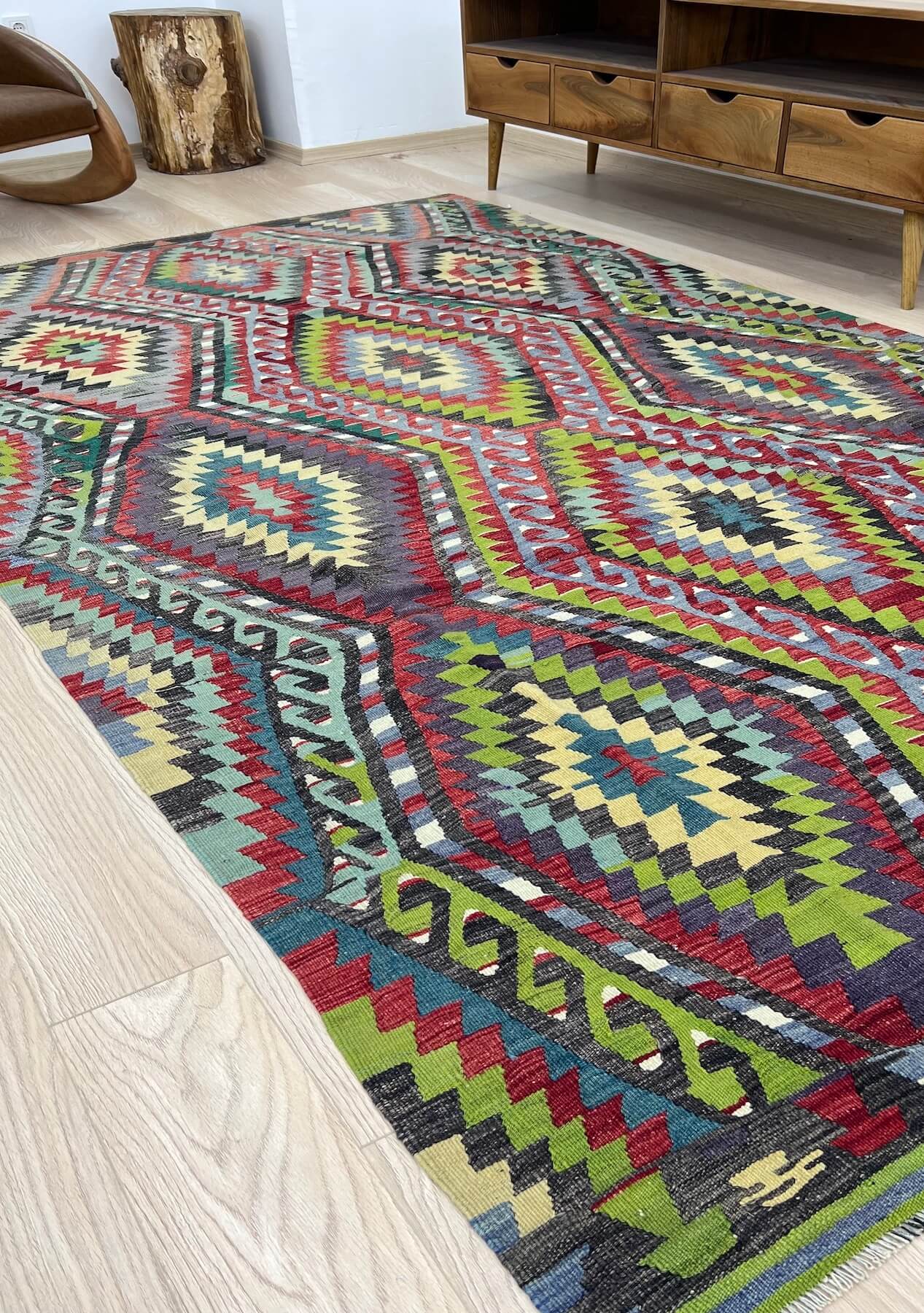 Dulce - Multi Color Turkish Kilim Rug - kudenrugs