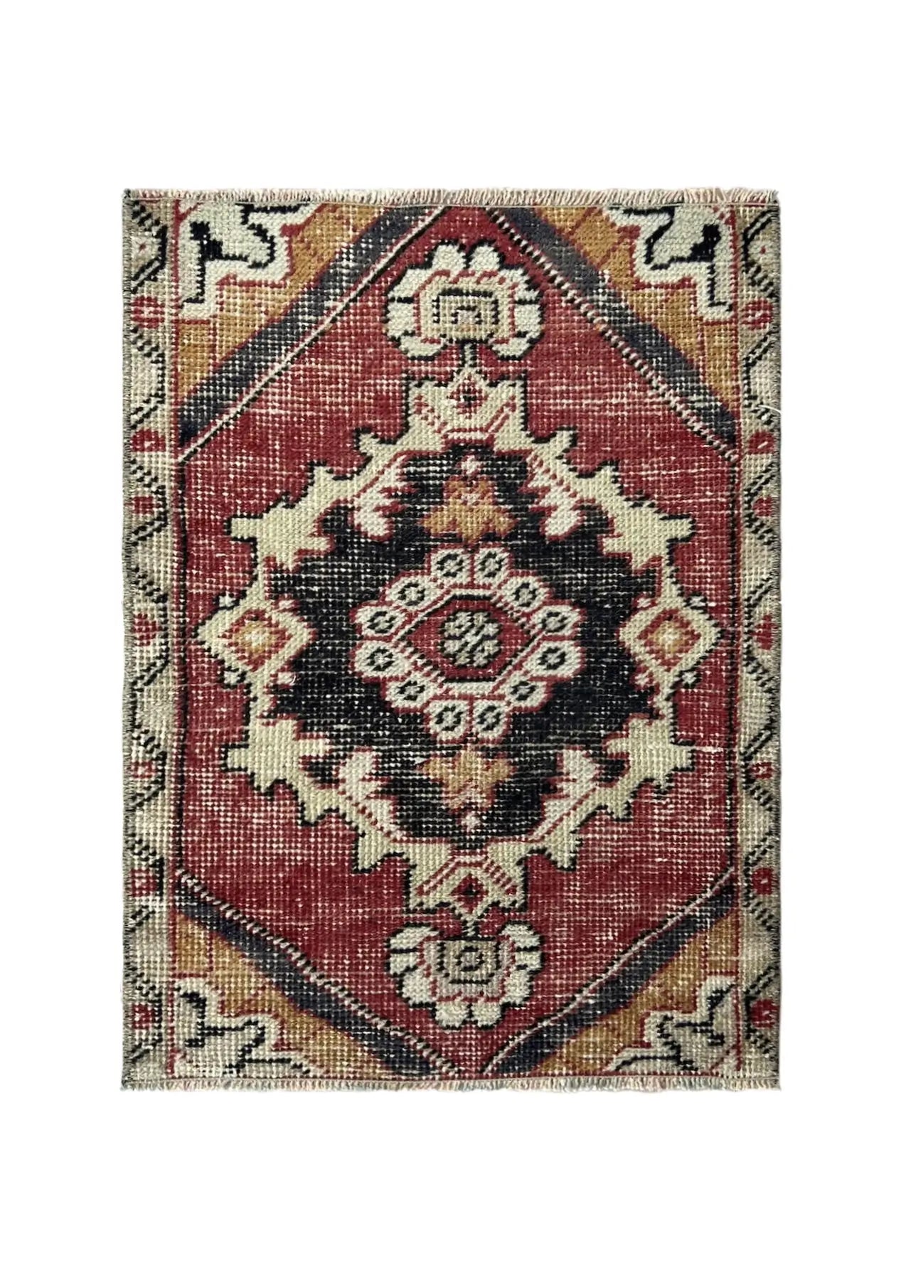 Elu - Vintage Mini Red Area Rug - kudenrugs