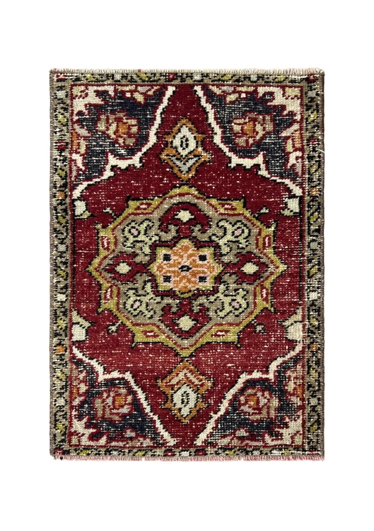 Emanuel - Vintage Mini Red Area Rug - kudenrugs