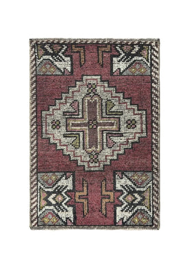 Emyln - Vintage Mini Pink Area Rug - kudenrugs