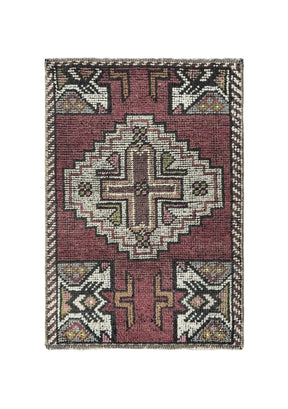 Emyln - Vintage Mini Pink Area Rug - kudenrugs