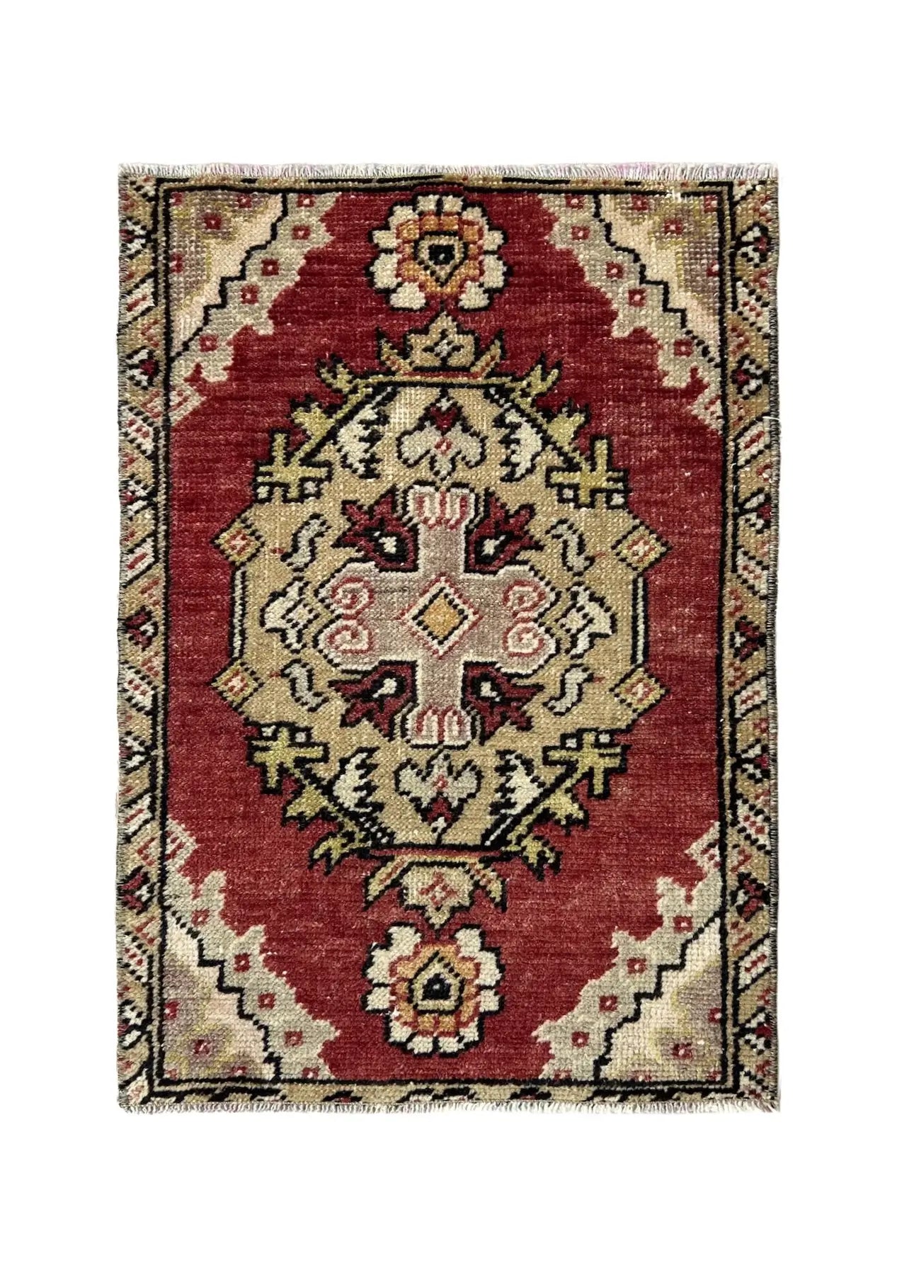 Ertha - Vintage Mini Red Area Rug - kudenrugs