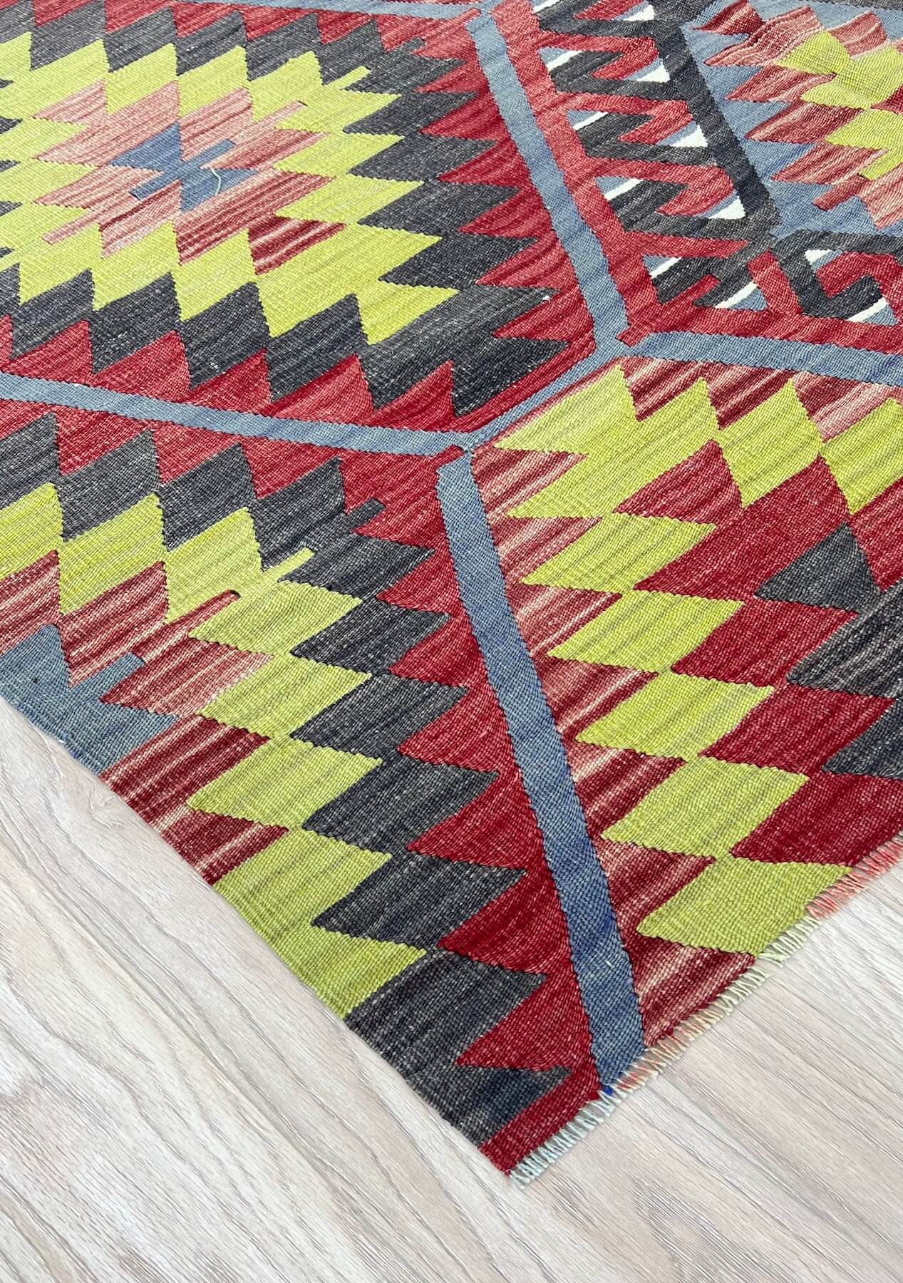 Esperanza - Multi Turkish Kilim Rug - kudenrugs