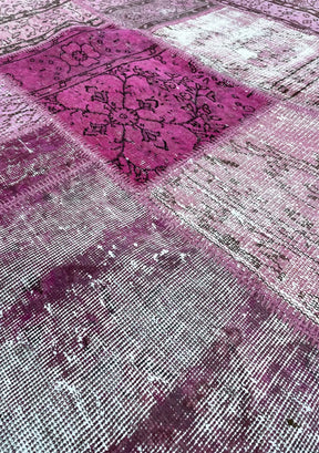 Fenmore - Vintage Pink Patchwork Rug - kudenrugs