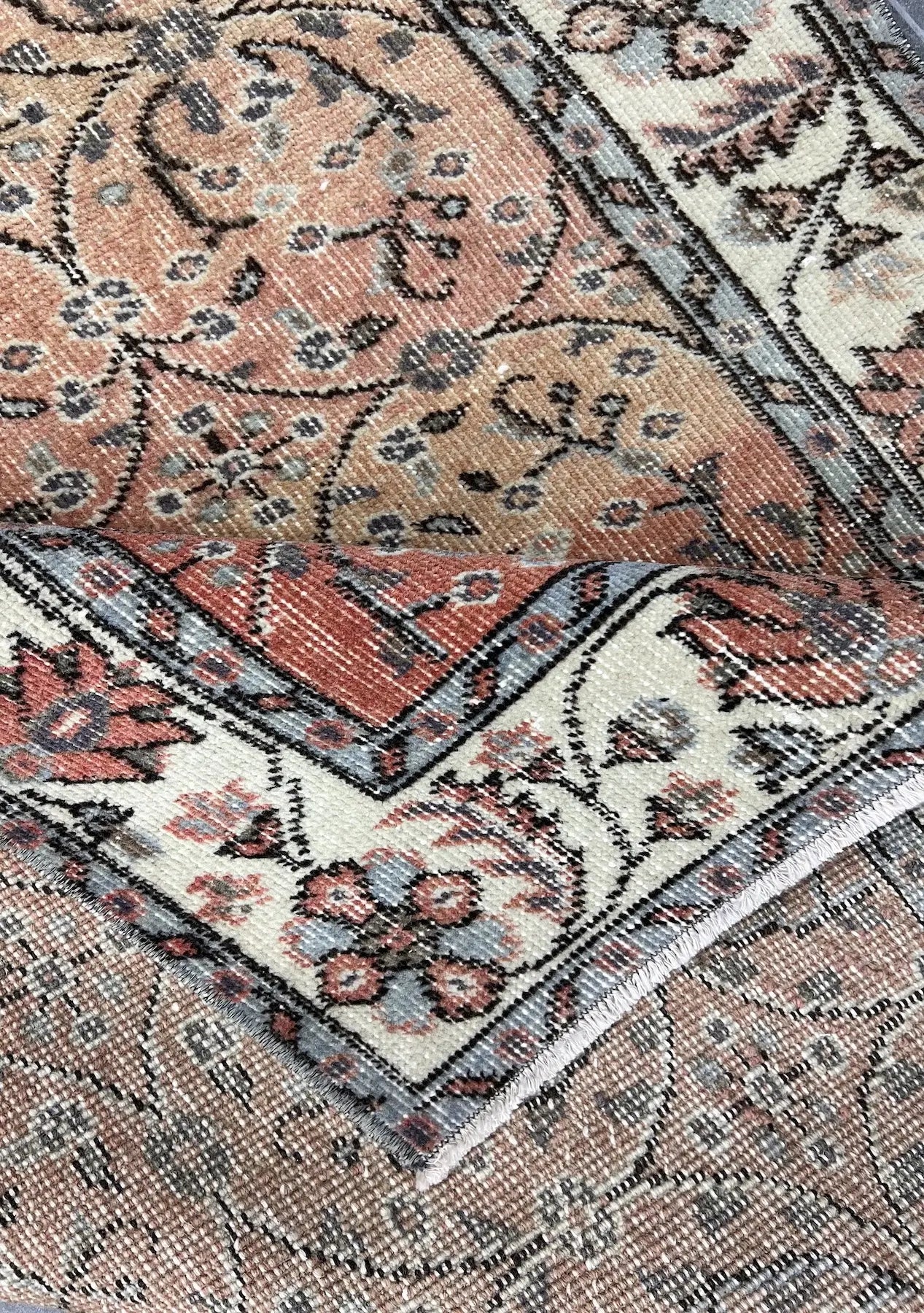 Fiona - Vintage Orange Antique Washed Rug - kudenrugs
