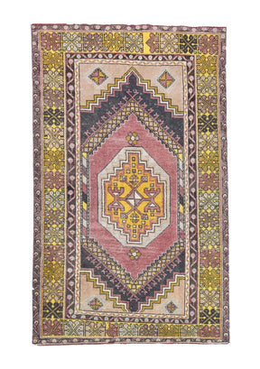 Giada - Vintage Anatolian Rug - kudenrugs