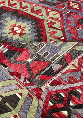 Giana - Red Turkish Kilim Rug - kudenrugs