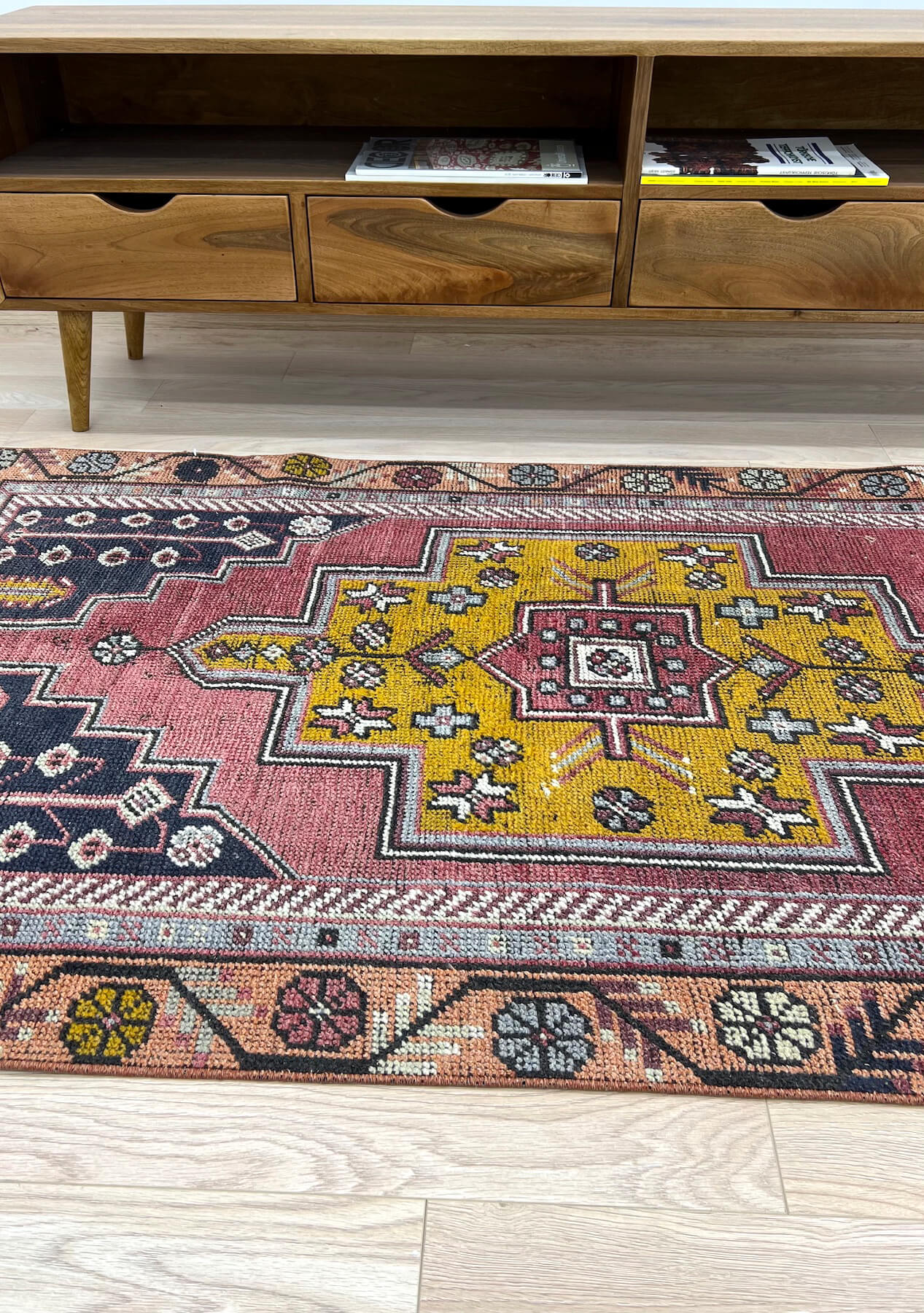 Ally - Vintage Anatolian Rug Runner - kudenrugs