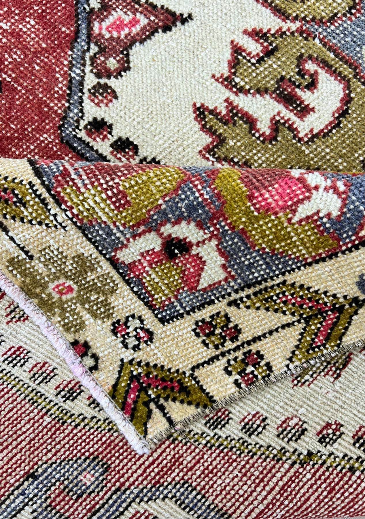 Gracelyn - Vintage Anatolian Rug - kudenrugs