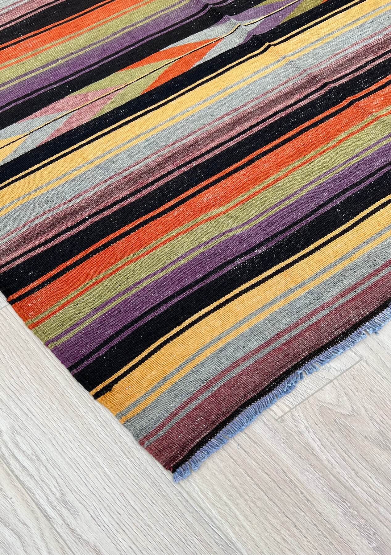 Aryanna - Multi Color Turkish Kilim Rug - kudenrugs