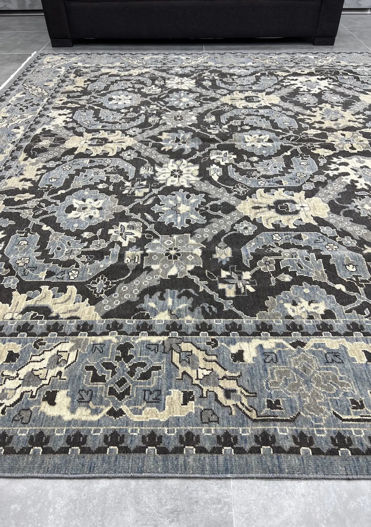 Halston - Kudenmade Rug - kudenrugs