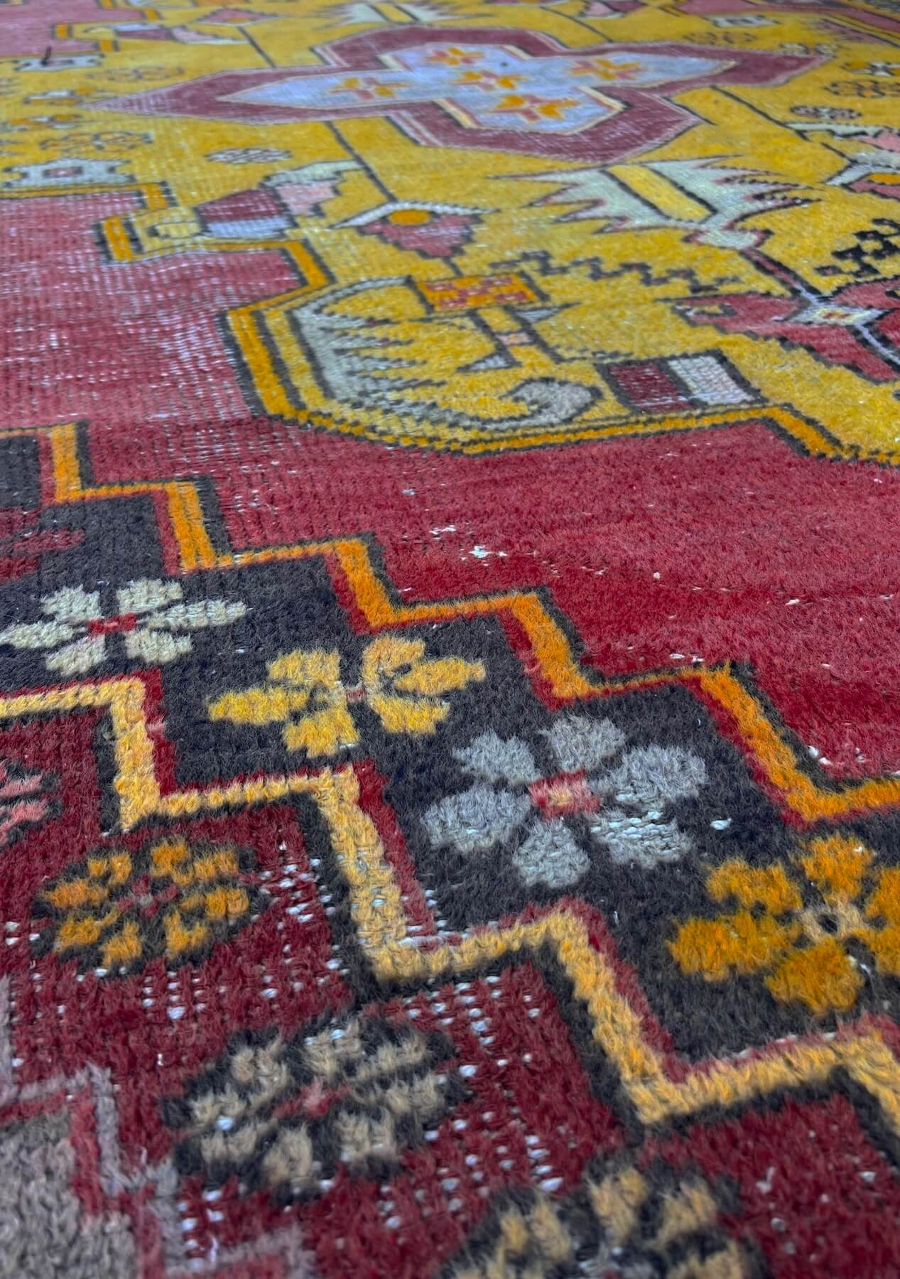 Hatice - Vintage Anatolian Rug Runner - kudenrugs