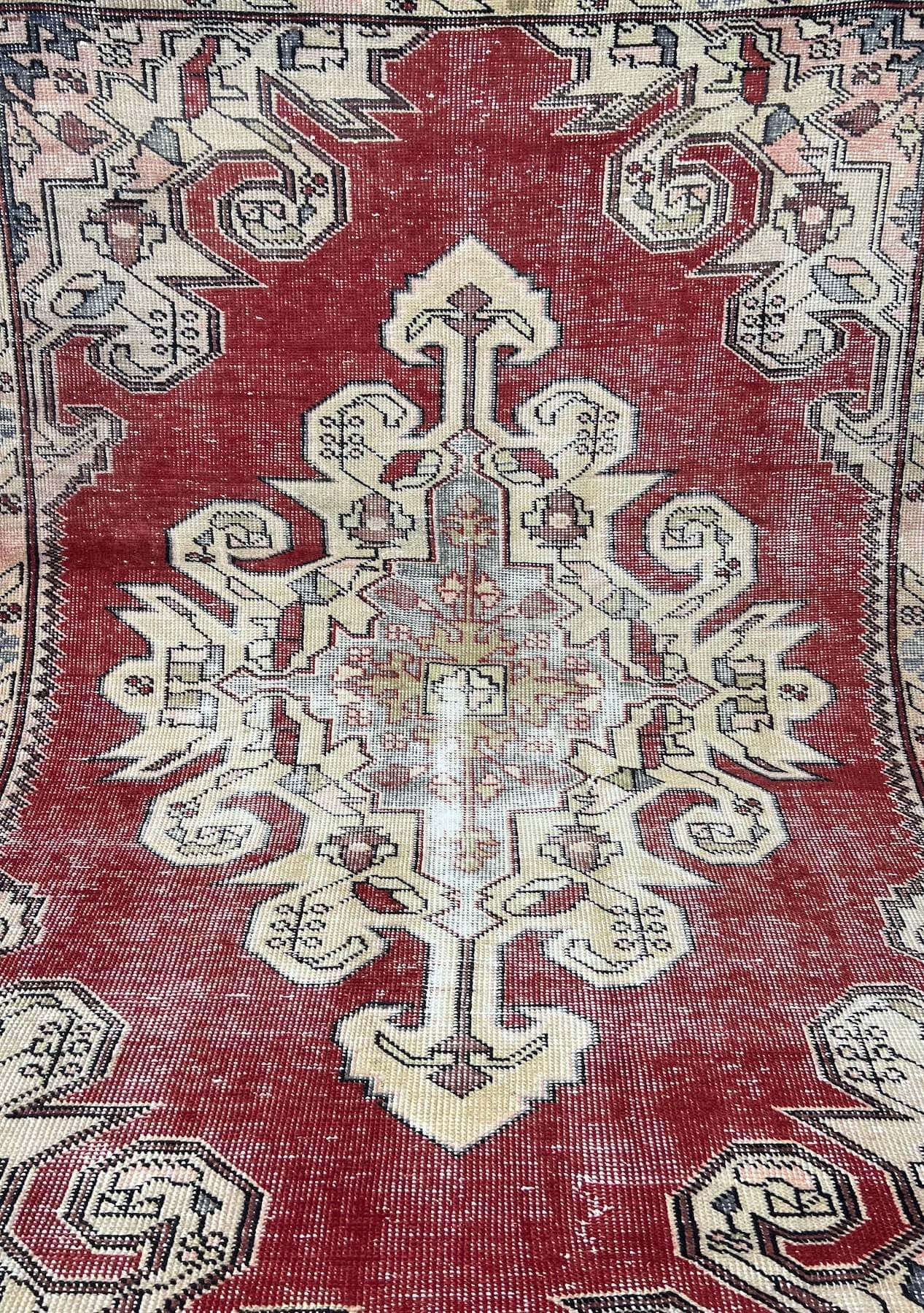 Heather - Vintage Anatolian Rug - kudenrugs