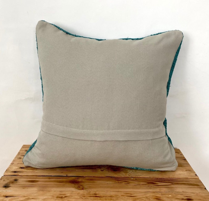 Emmylou - Turquoise Hemp Pillow Cover - kudenrugs