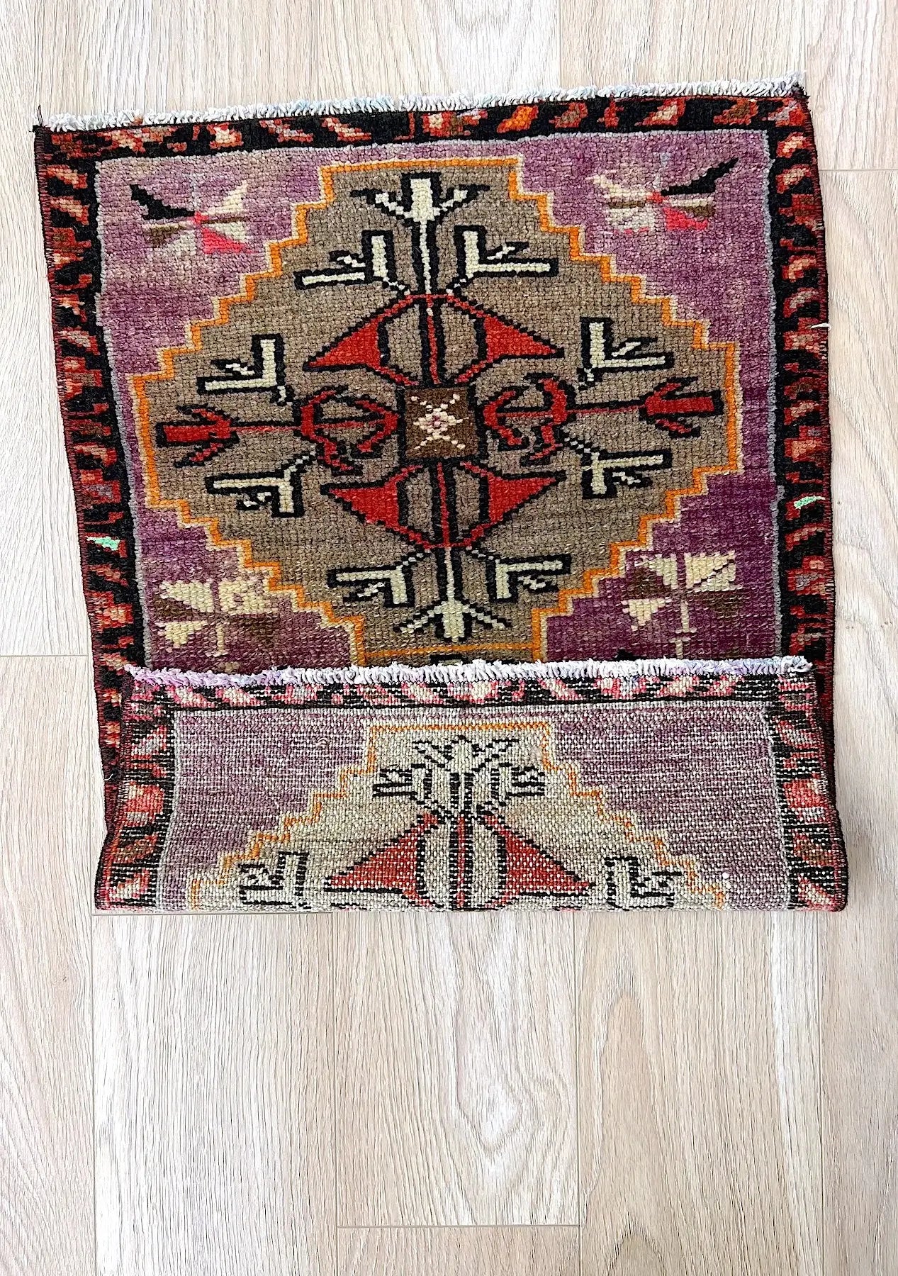 Indra - Vintage Mini Purple Area Rug - kudenrugs