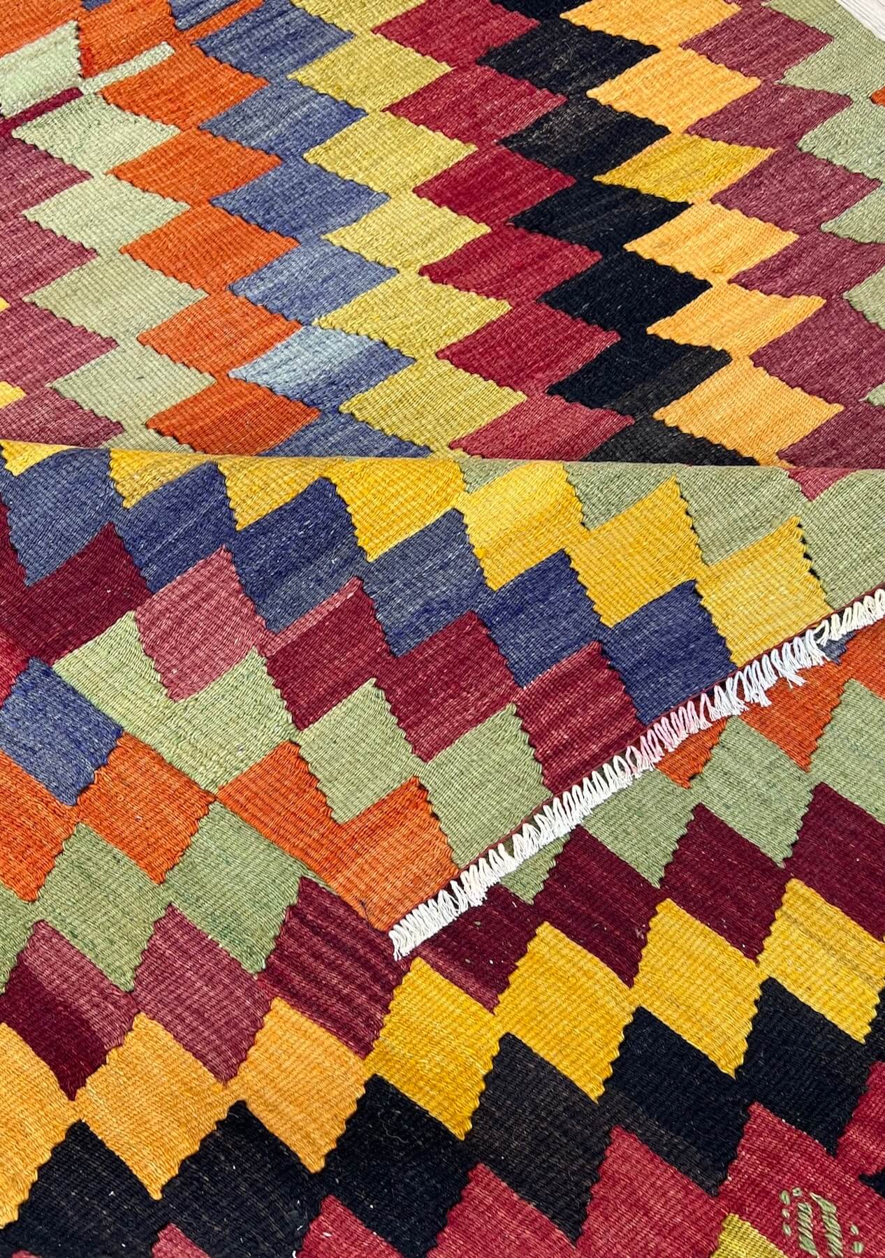 Iyana - Multi Color Turkish Kilim Rug - kudenrugs