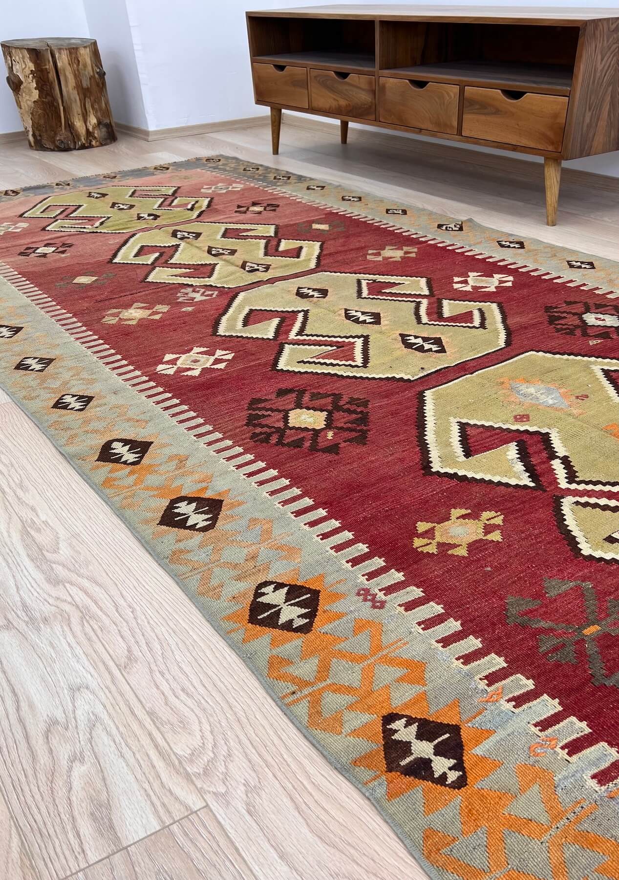 Jacquelyn - Red Turkish Kilim Rug - kudenrugs