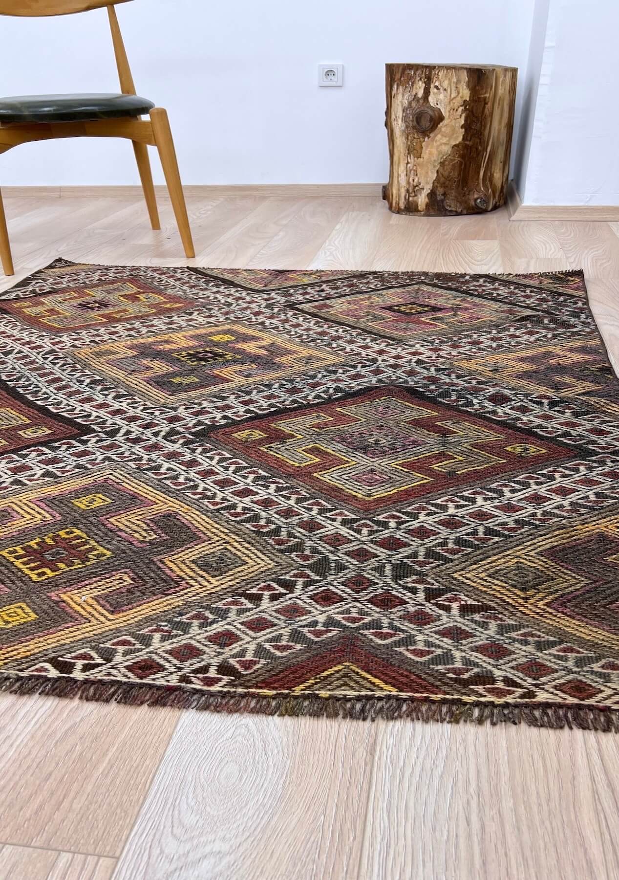 Jaden - Brown Turkish Kilim Rug - kudenrugs