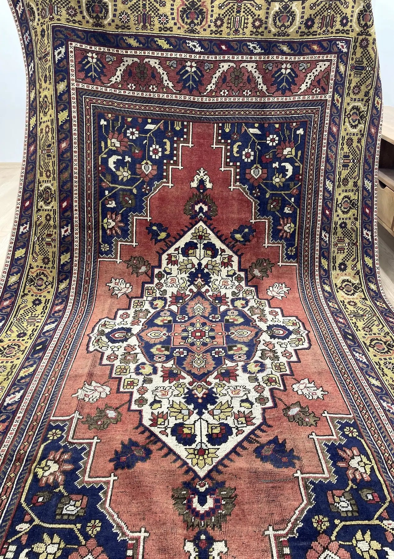 Jaelea Vintage Anatolian Rug - kudenrugs