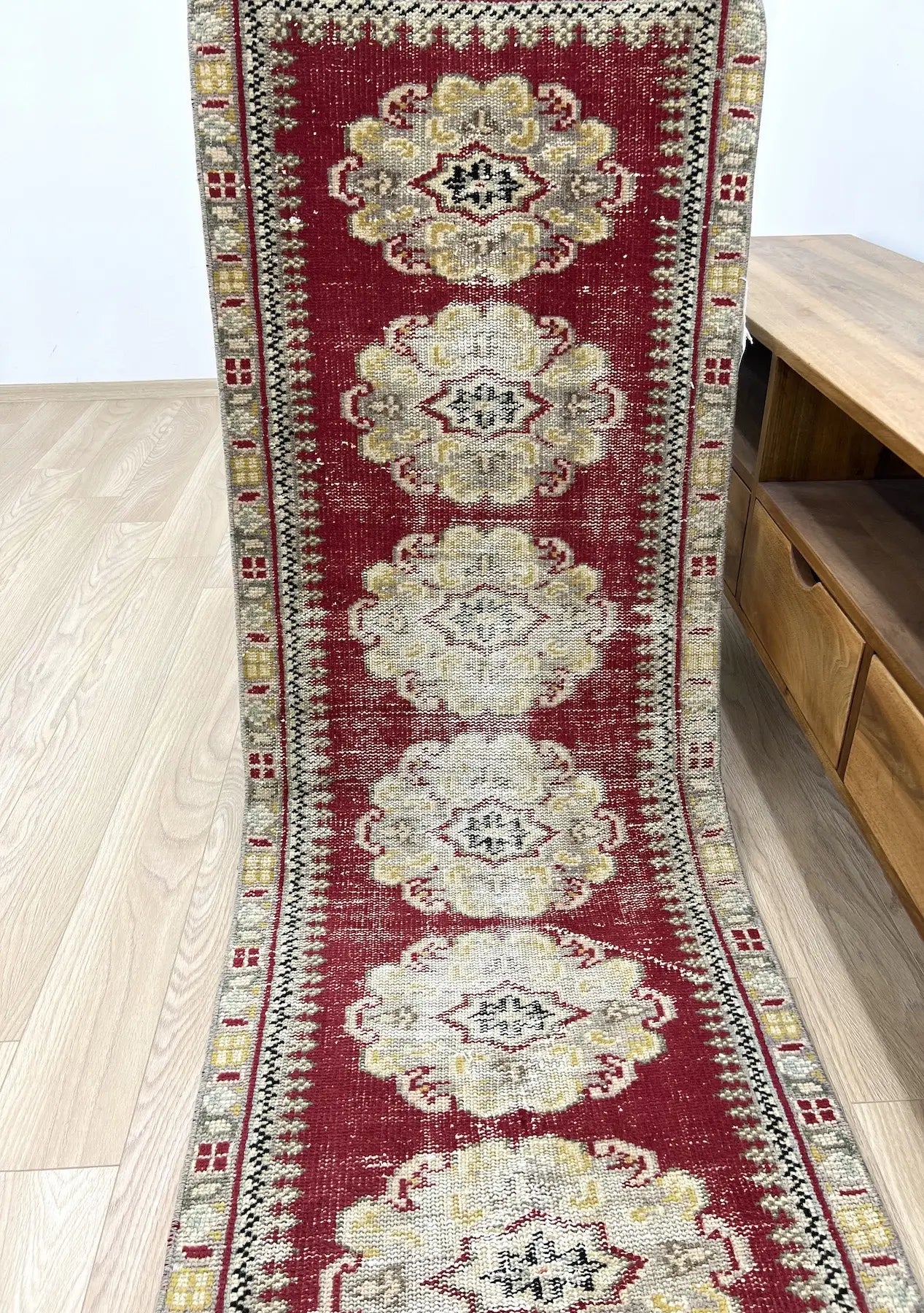 Jaimea - Red Herki Rug Runner - kudenrugs