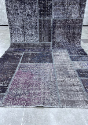 Jazmyn - Vintage Gray Patchwork Rug - kudenrugs